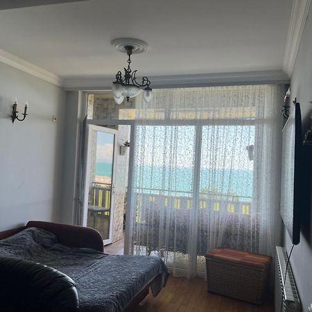Apartment Rustaveli 57 Batumi Exterior photo